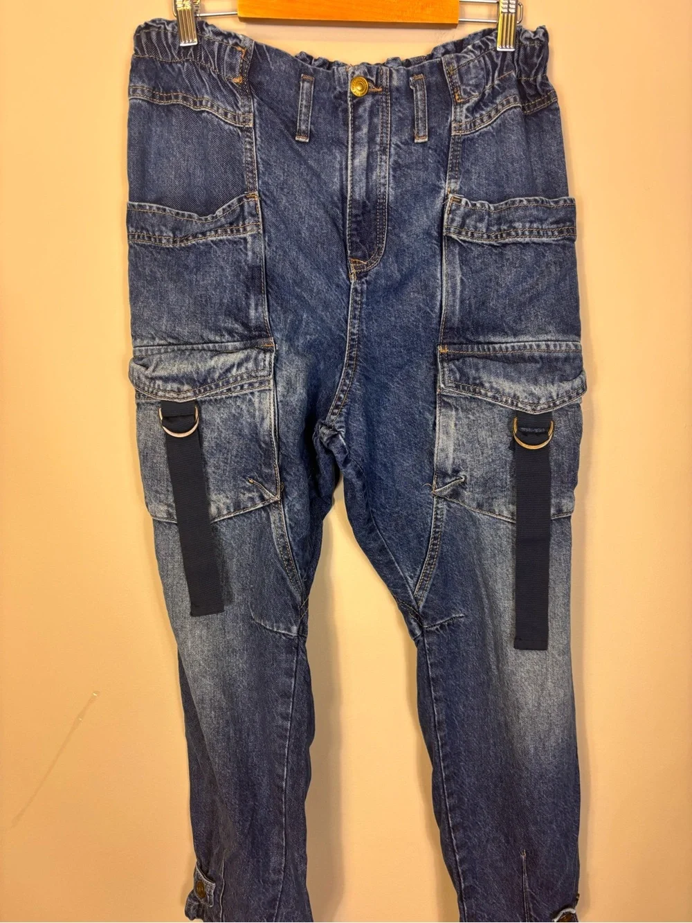 Free People Straight-Leg Cargo Jeans in Faded Blue with Straps Women’s Medium